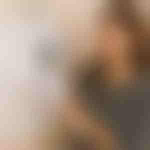 Parocīgs apģērbu tvaicētājs STEAMY